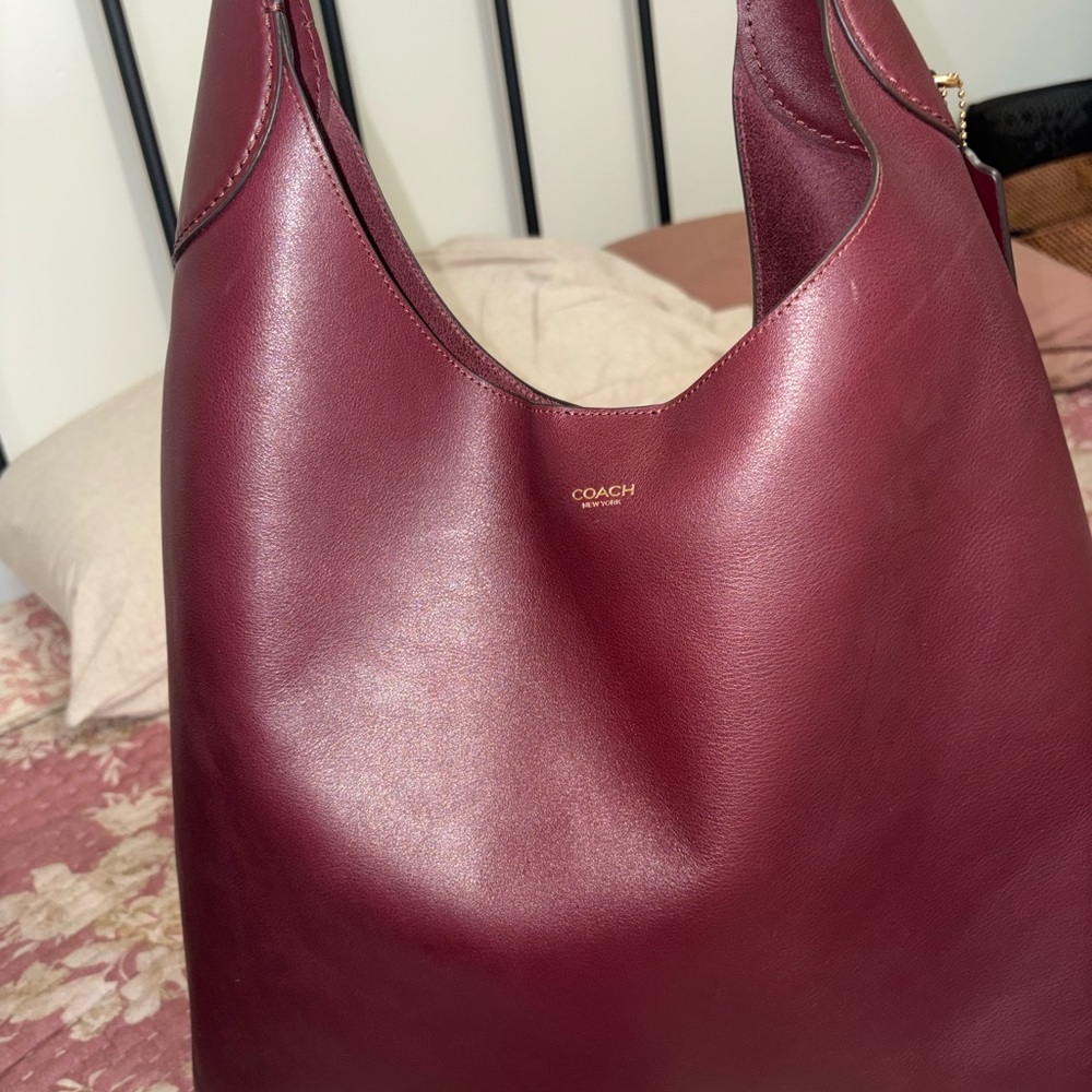 Coach Brooklyn 39 in Merlot